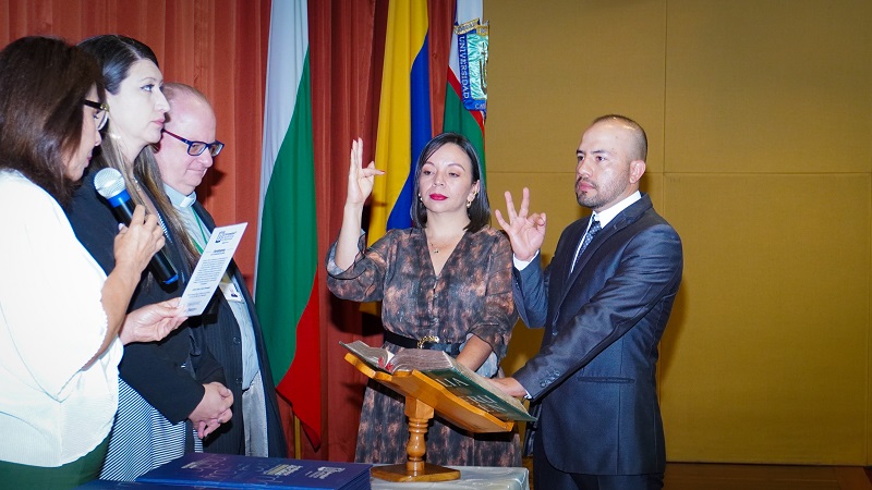 Nueva ceremonia de grados para nuevos graduados de los programas de pregrado y posgrado de la Universidad Católica de Manizales