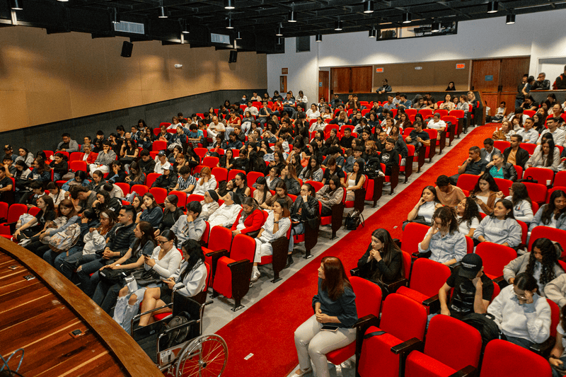 ucm-evento-simposio.png
